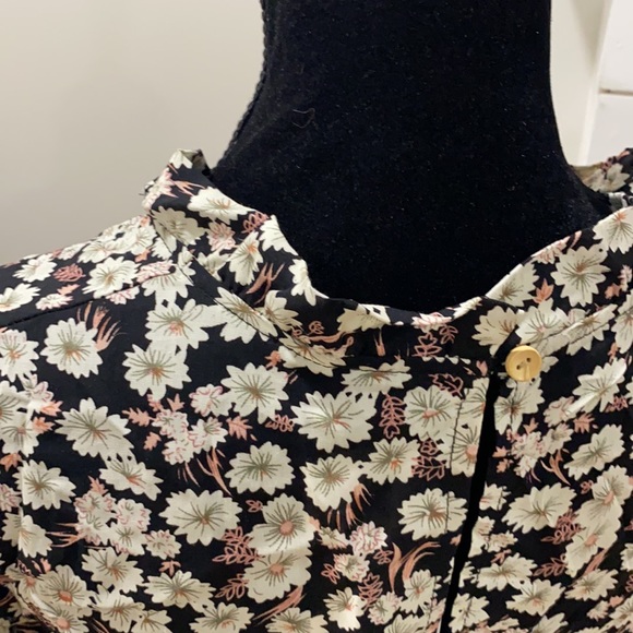 Dress - Picture 5 of 5